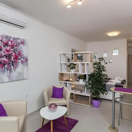 Libertas - Studio With Terrace Appartamento *