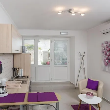 Apartmán Libertas - Studio With Terrace